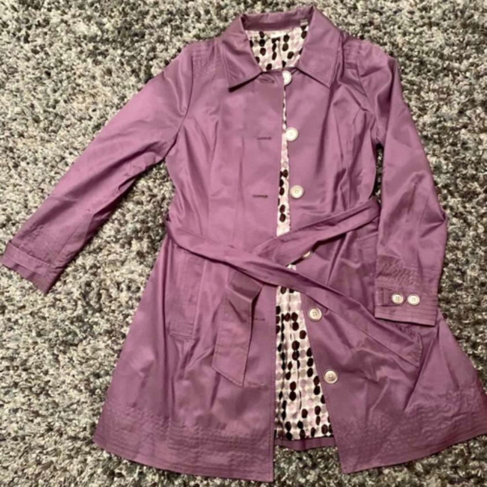Gorgeous Purple/Lilac Trench Coat!